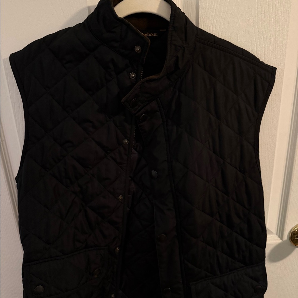 Barbour Men's Dark Quilted Vest